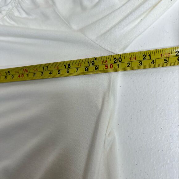 Old Navy Boho Ruffle Neck Long Sleeve Peplum Cream Rayon Shirt Women Medium - Picture 13 of 16